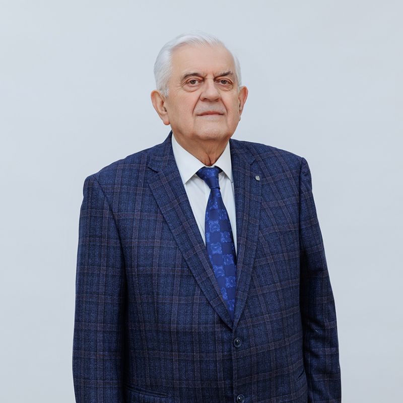 Adrian Tănase